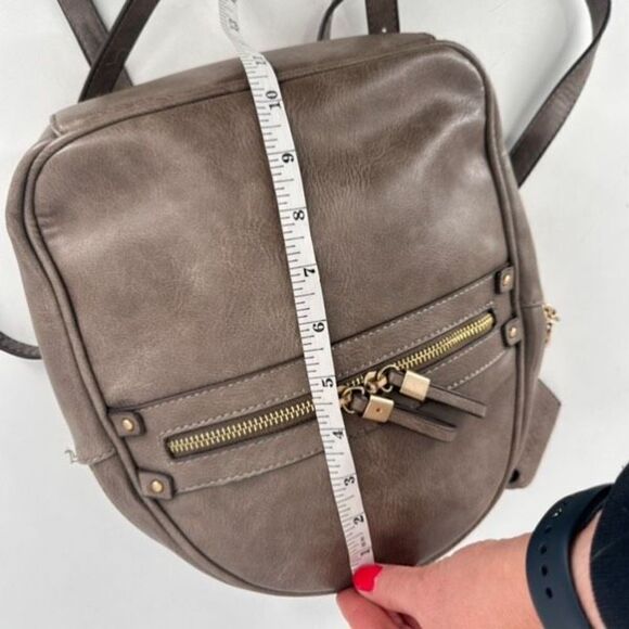 Sole Society Women's Brown Gray Faux Leather Lined Adjustable Mini Backpack Bag - Picture 8 of 13